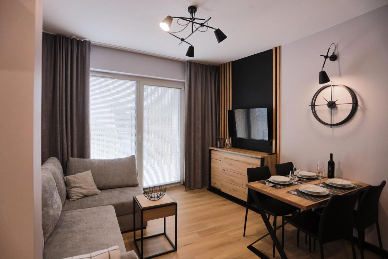 Apartamenty Swinoujscie - Baltycki Bagian luar foto