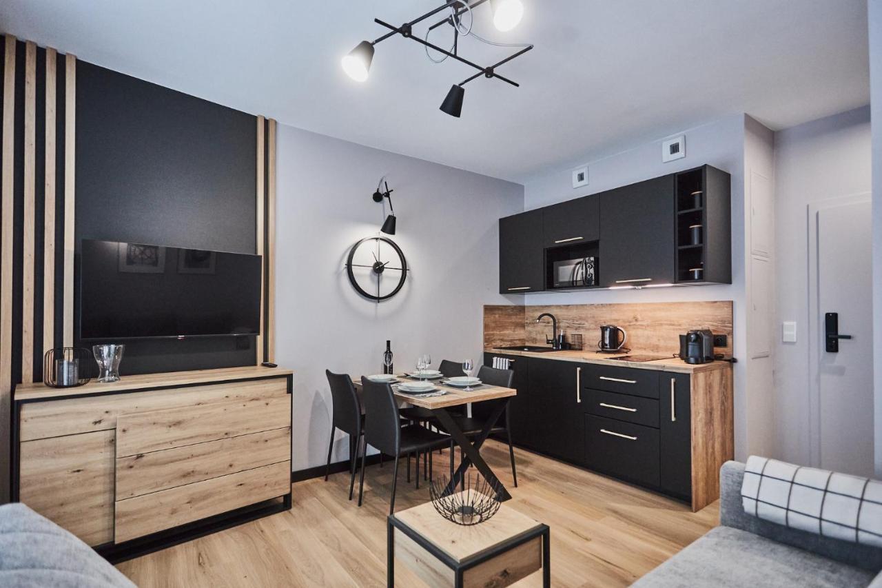 Apartamenty Swinoujscie - Baltycki Bagian luar foto
